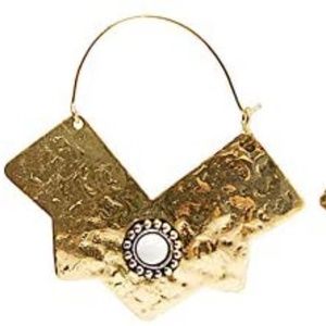 NWT!!! Antique Gold Boucles Statement Earrings